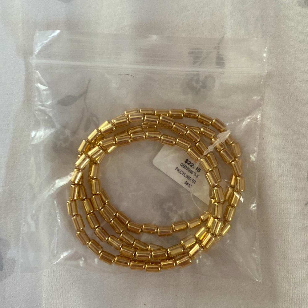 unopened never worn super cute frascessca’s bracelet stack